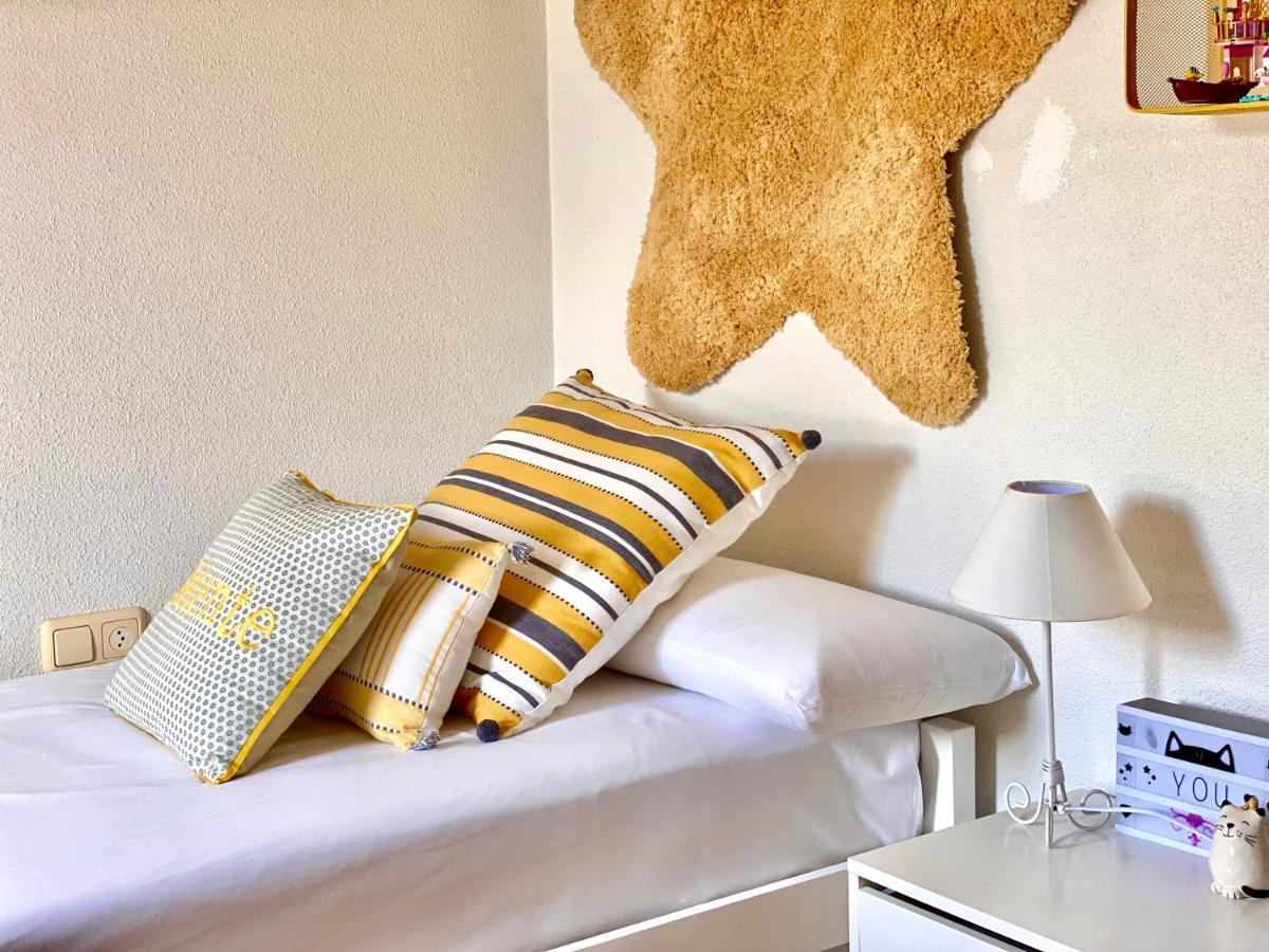 Housing Leon Casa Con Jardin Villa Екстериор снимка