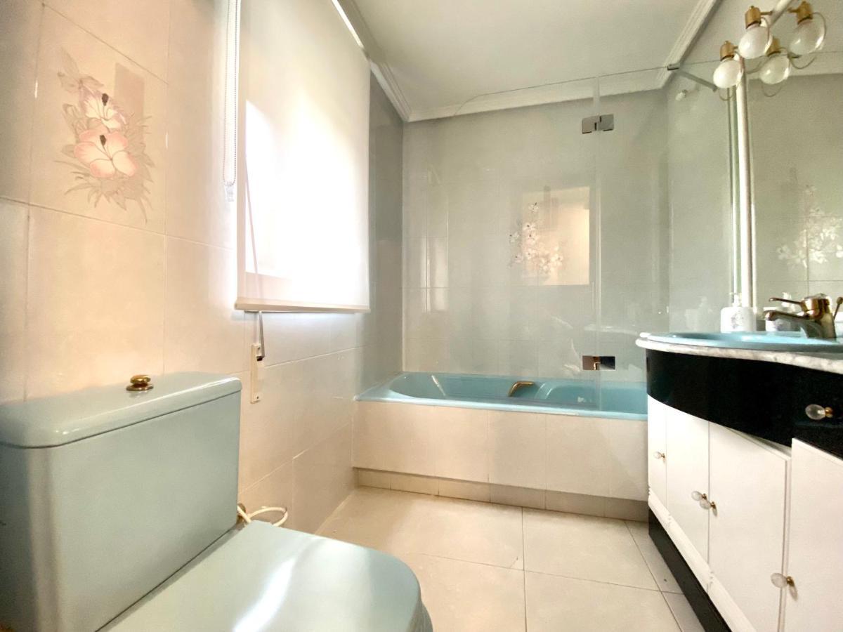 Housing Leon Casa Con Jardin Villa Екстериор снимка