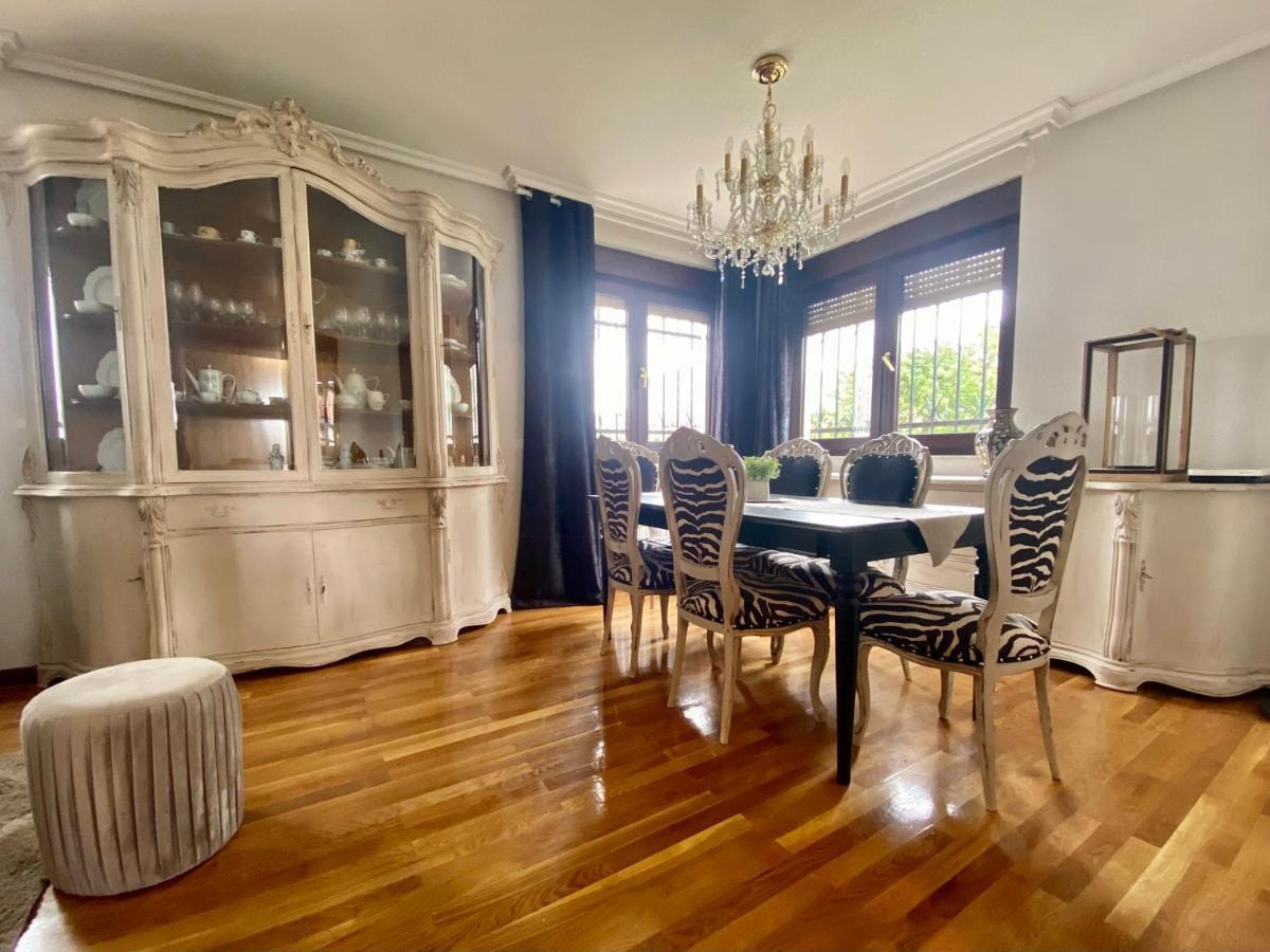Housing Leon Casa Con Jardin Villa Екстериор снимка